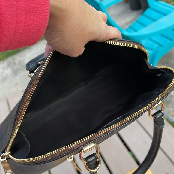 Coach Katy Satchel - Picture 8 of 17